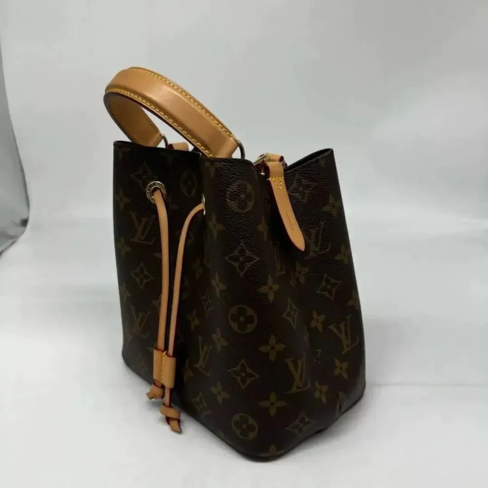 Louis Vuitton Women Pre-Loved Bag Very Good Condition